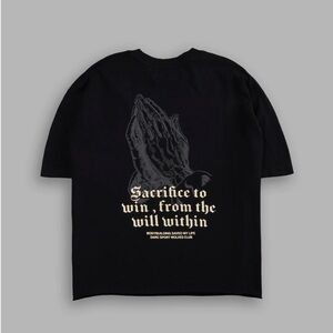 Darc Sport BIG BODYBUILDING SAVED MY LIFE GRUNGE MID-LENGTH RAW HEM TEE IN BLACK